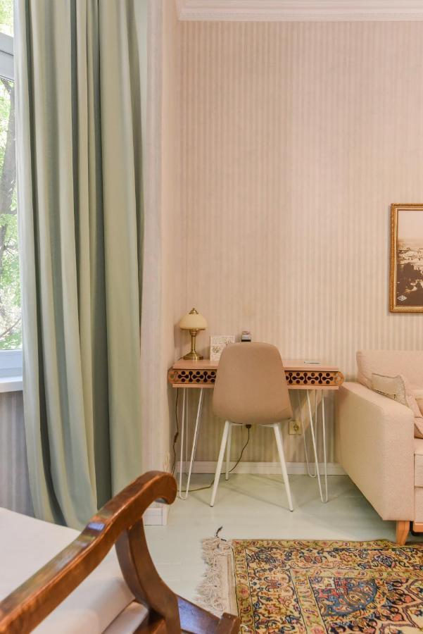 Spacious Vintage 2Br, 2Bath Apartment By Flat Mаnager София Экстерьер фото