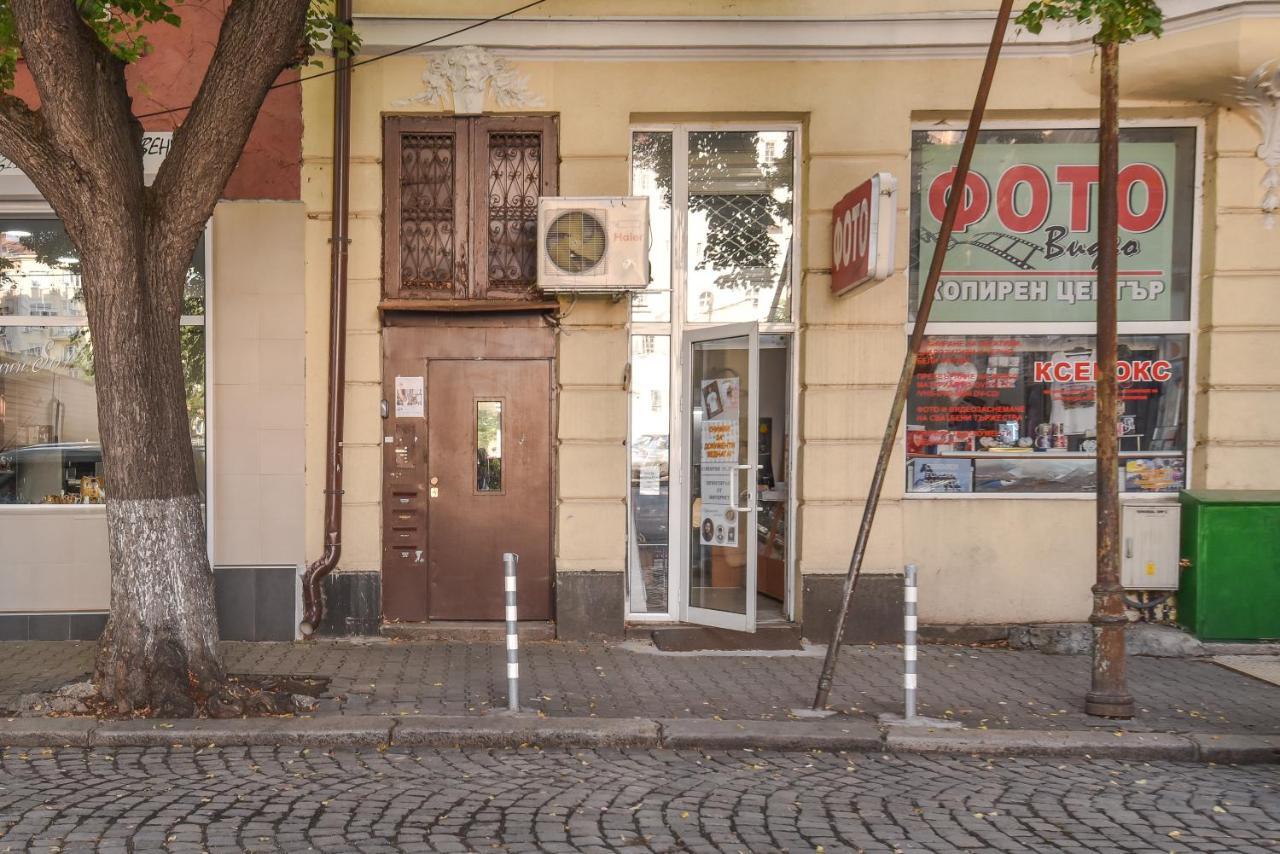 Spacious Vintage 2Br, 2Bath Apartment By Flat Mаnager София Экстерьер фото